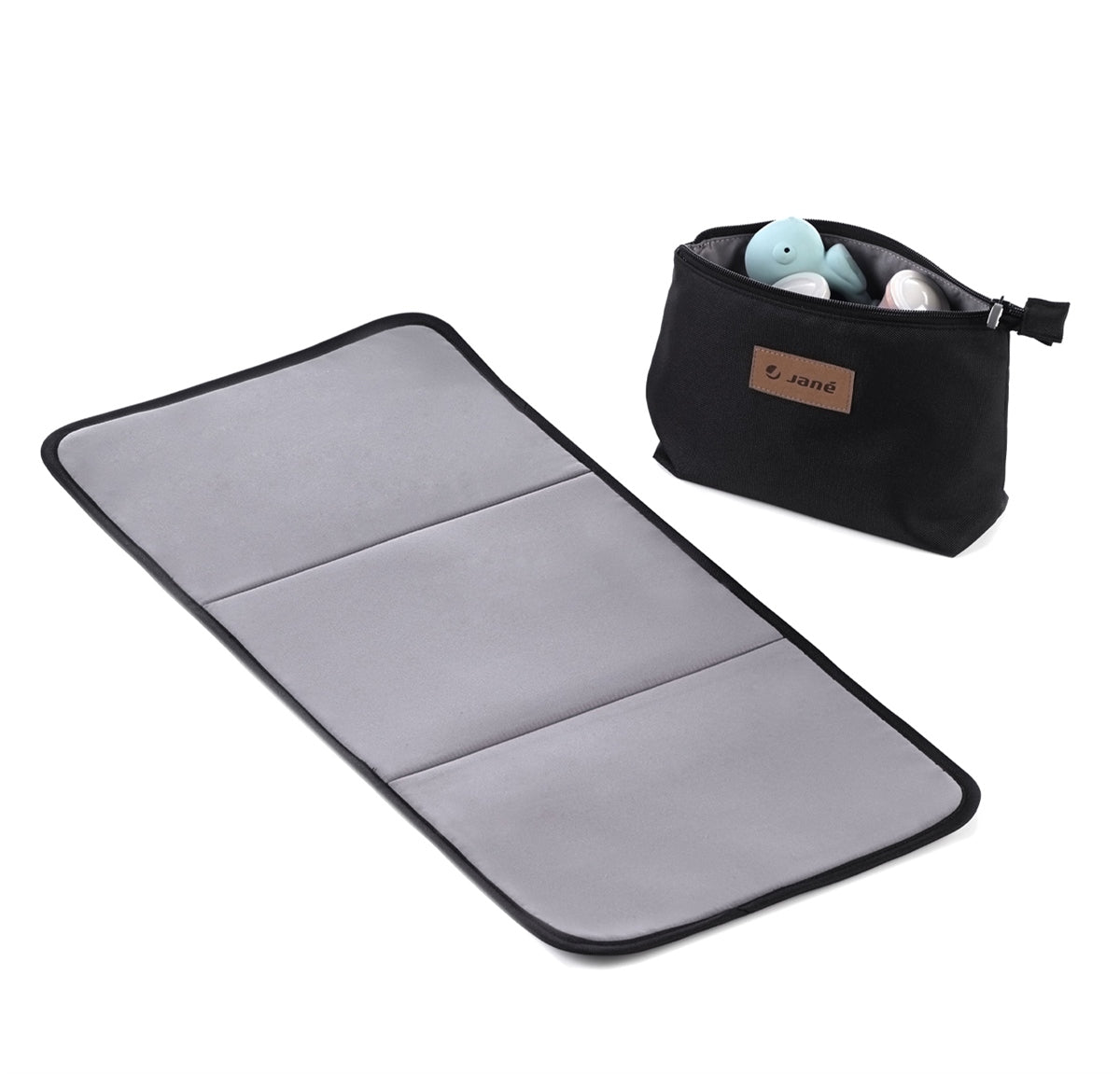 Jane Weekend Bag with changing mat and wash bag.