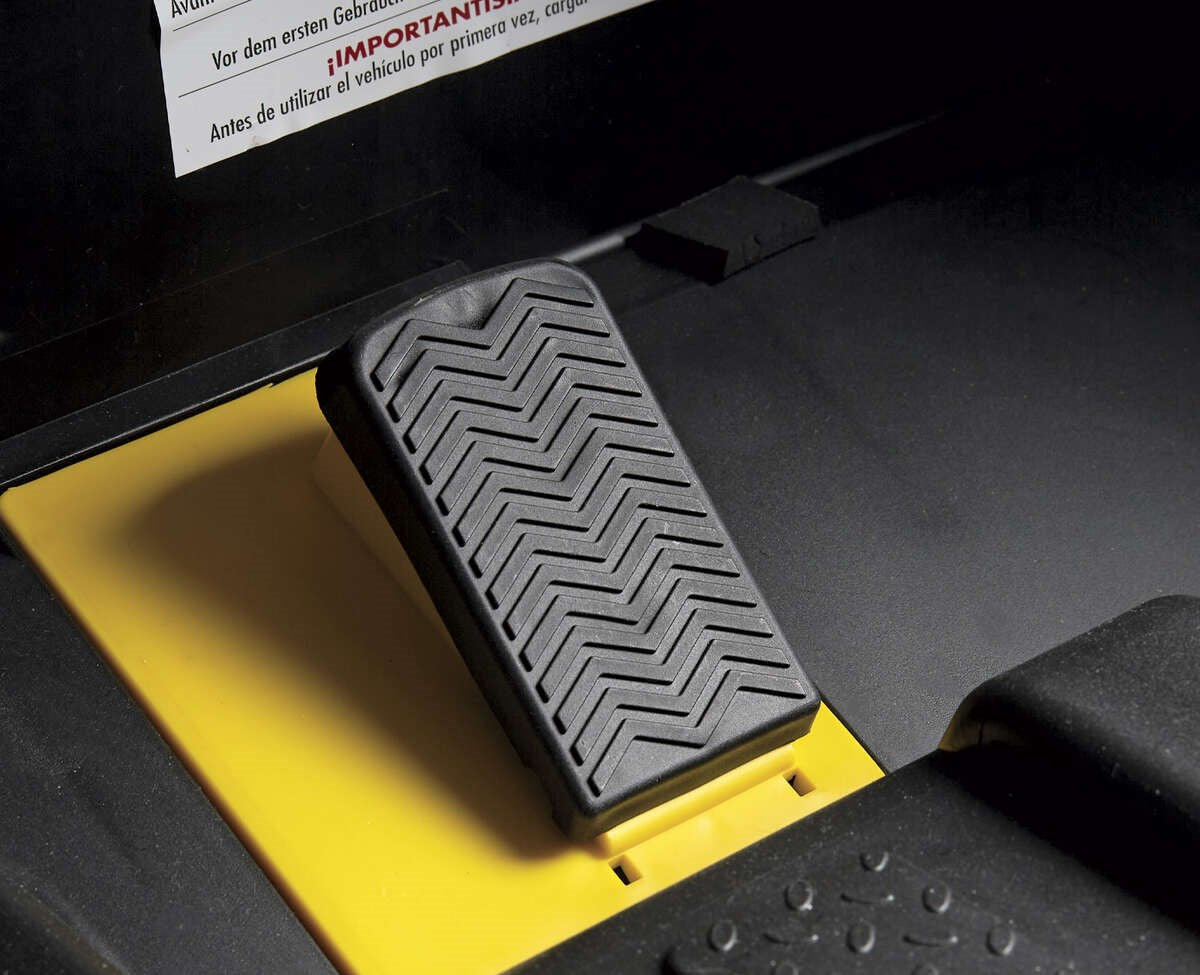 Peg Perego Polaris Ranger RZR 900 XP 24 Volt