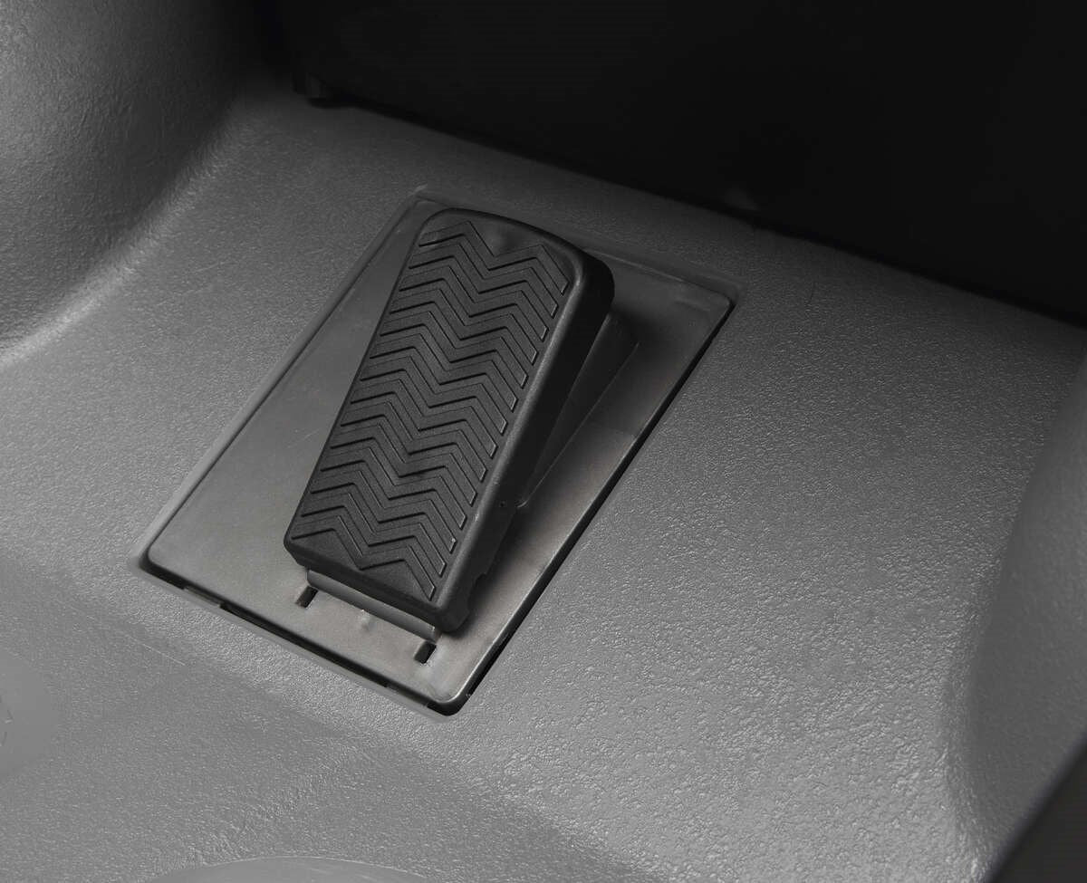 Peg Perego Gaucho Pro - Real Tree, 24 Volt 2 Seater Mega Jeep