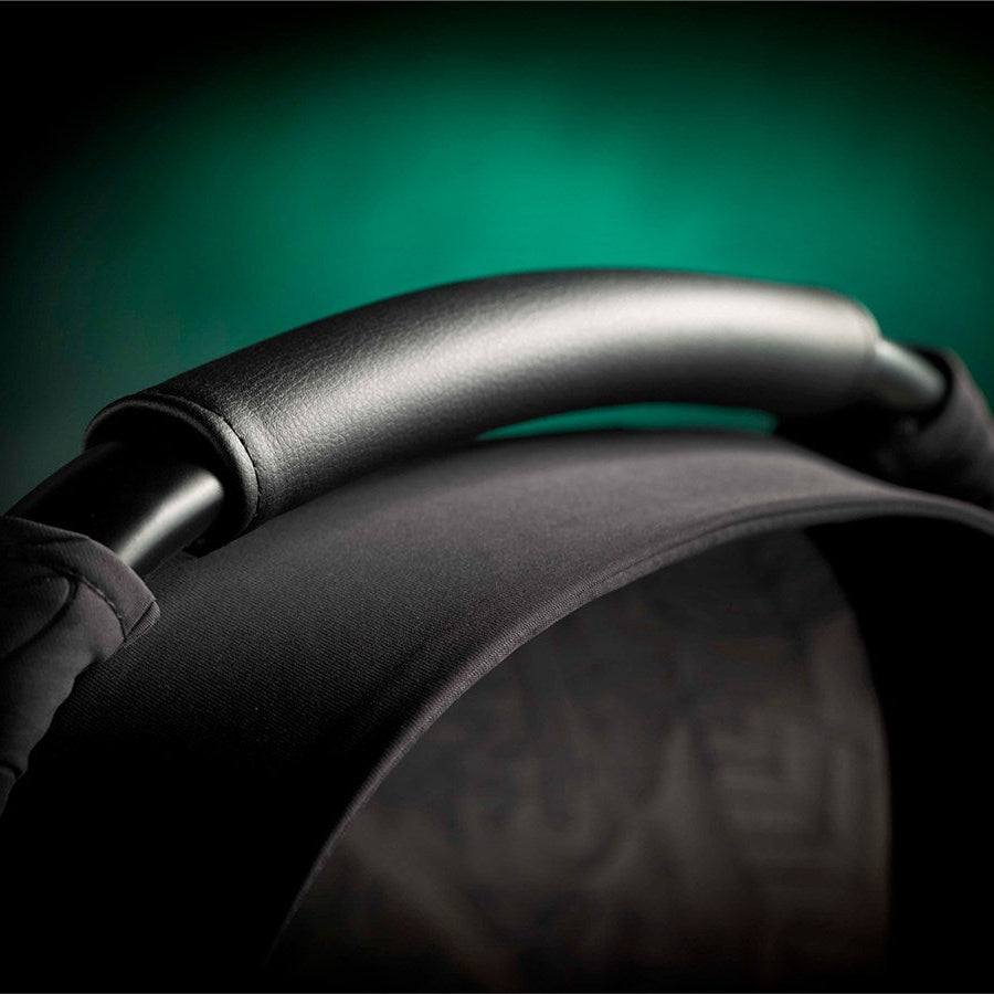 Jane Crosslight Pro Carbon + Micro Pro-2 + Koos iSize R1 Travel system