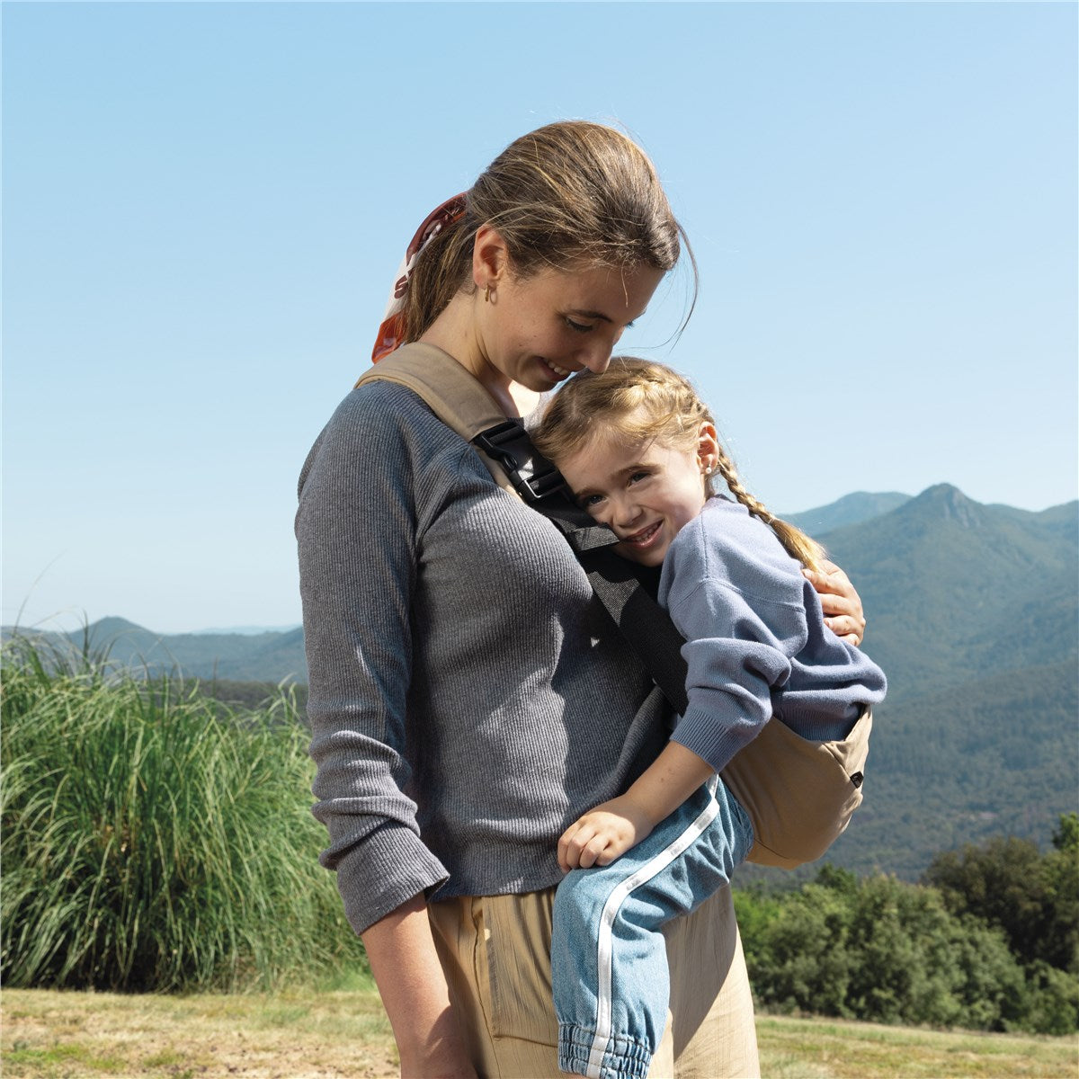 Jane Catch Lightweight Hip Baby Carrier