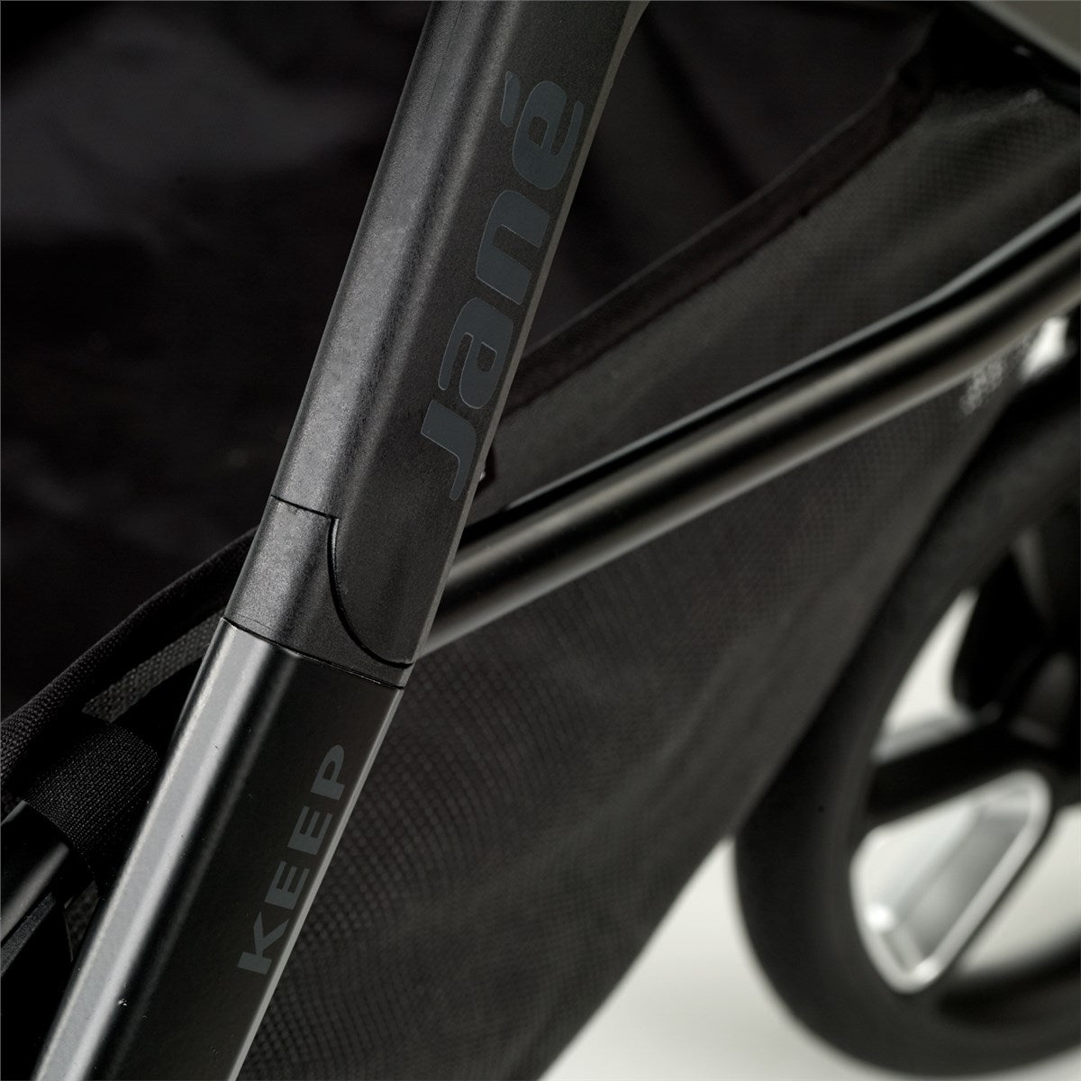 Jane Keep + Sleep Travel System Pram, Argile