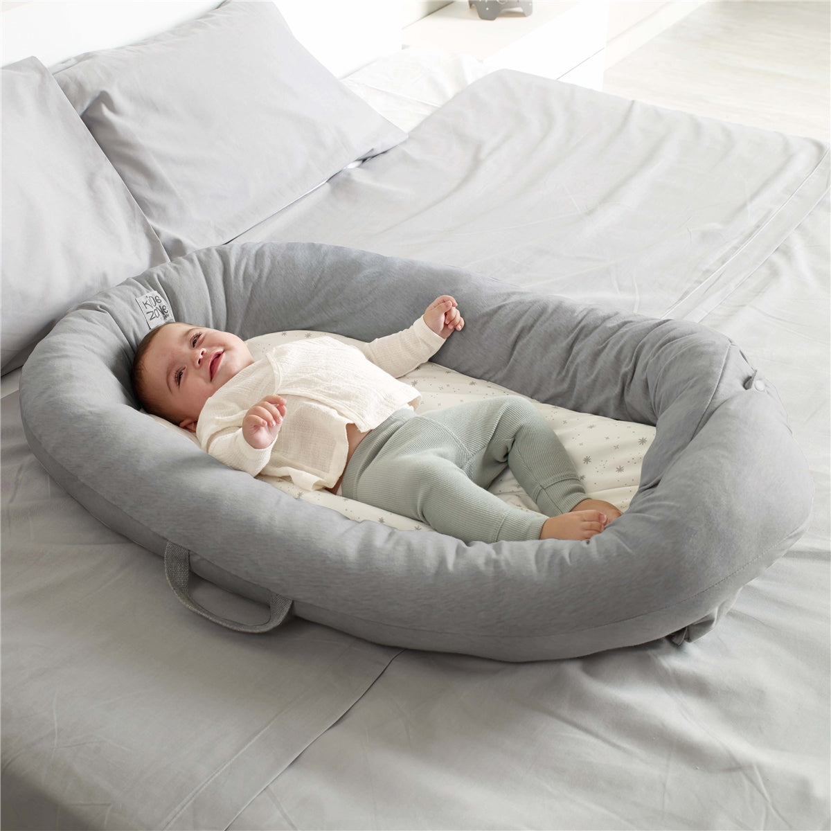 Jane Growing baby nest