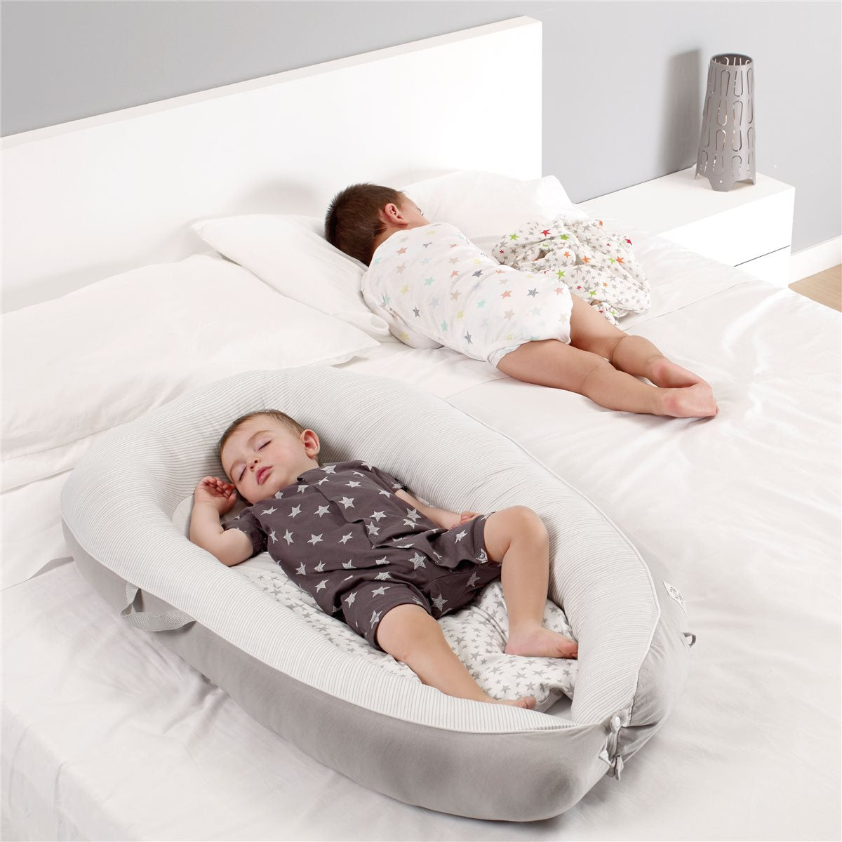 Jane Growing baby nest