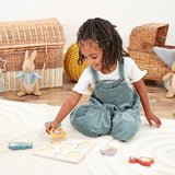 Rainbow Designs Peter Rabbit Shape Puzzle