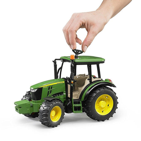 Bruder John Deere 5115M Large Toy Tractor, Scale 1:16