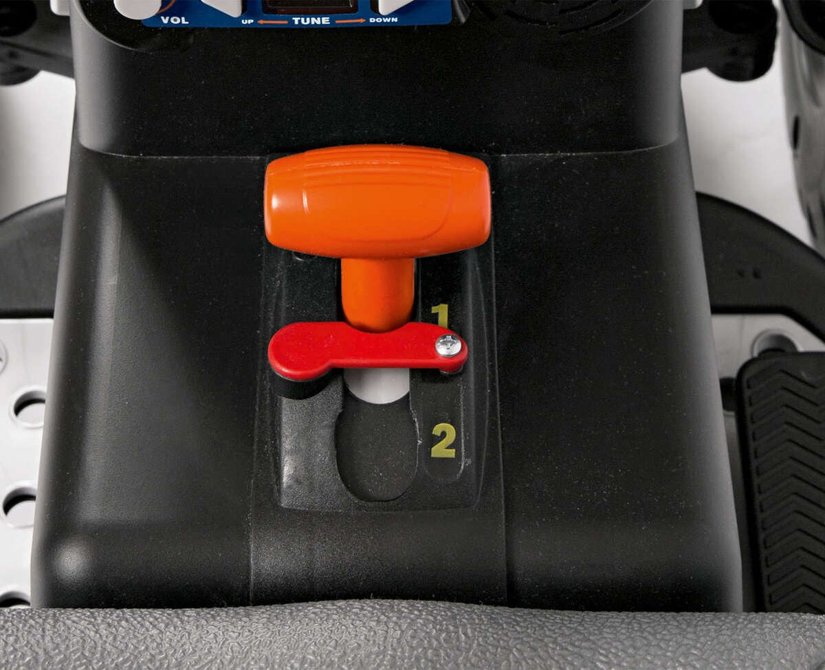 Peg Perego New Holland T8 12V Electric Tractor with Trailer, 3+ years