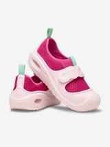 Crocs Girls Swiftwater Splash Water Shoes in Pink