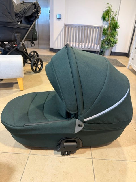 Noordi Fjordi V2 Limited Edition With Travel Carrier Car Seat - Forest Green (OPEN BOX)