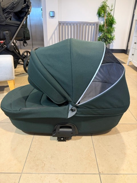 Noordi Fjordi V2 Limited Edition With Travel Carrier Car Seat - Forest Green (OPEN BOX)